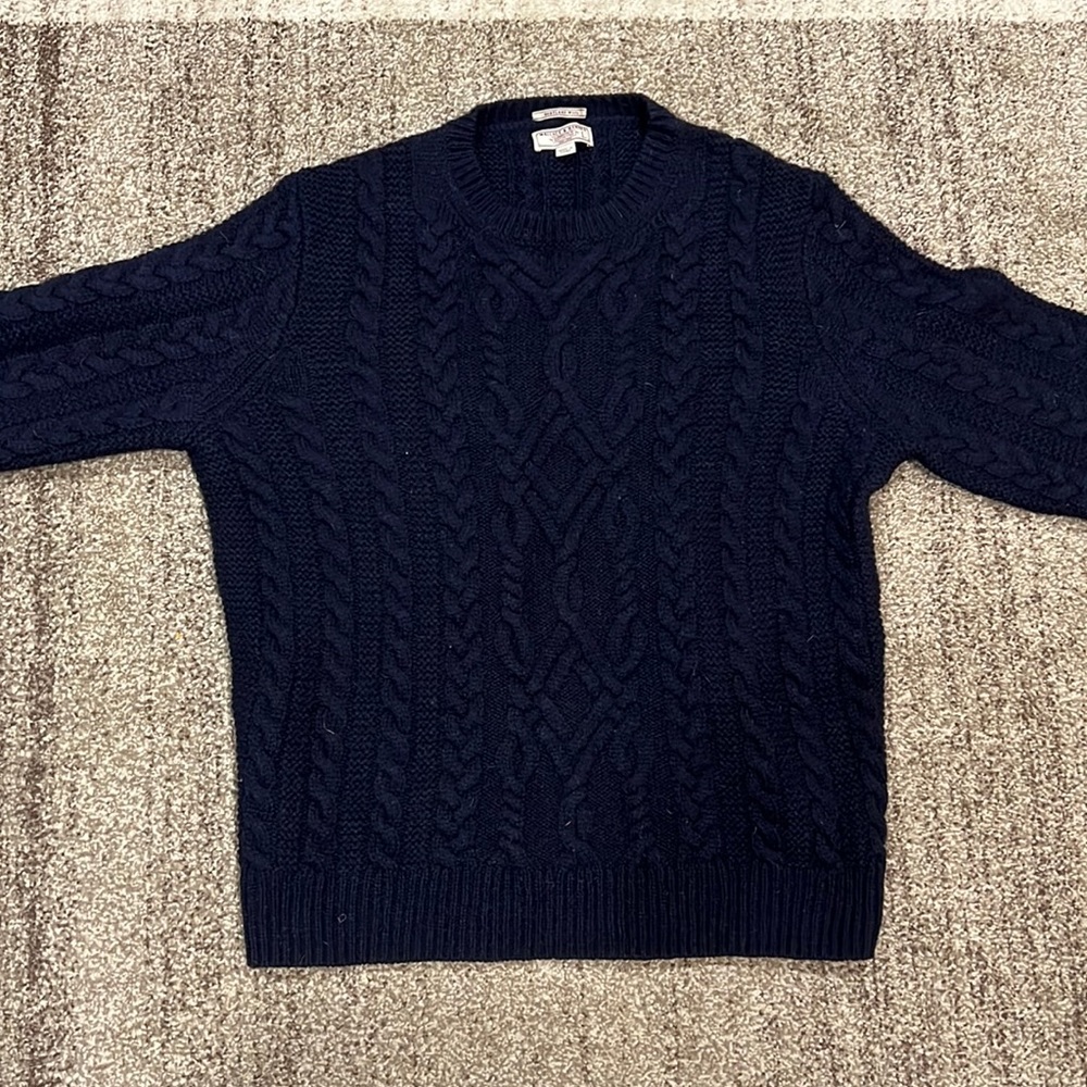 Men’s dark navy blue sweater. Wallace & Barnes is the brand. Size large.